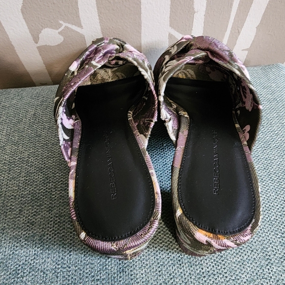 Rebecca Minkoff: Floral Wedge - Picture 5 of 9